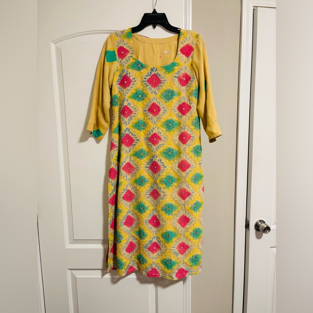 VINTAGE, Yellow Floral Patterned Women’s Dress, Size Large